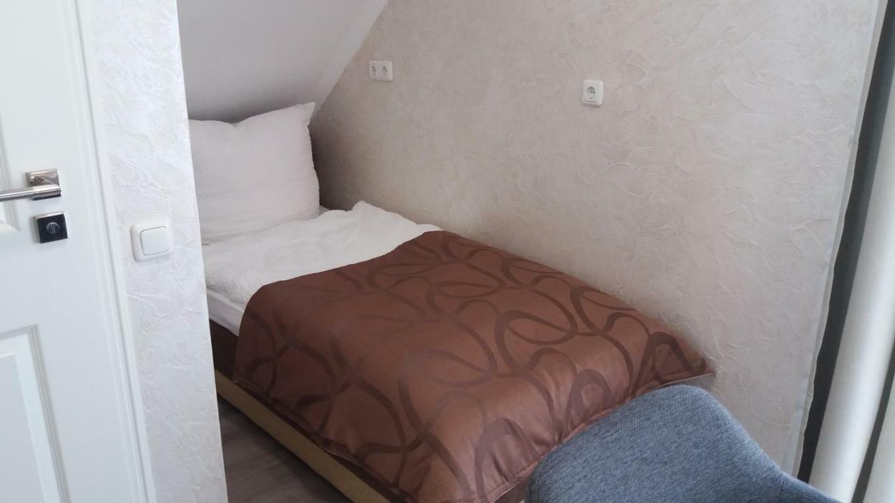 Müller Residenz Zur S-Bahn Karlsfeld Otel Dış mekan fotoğraf