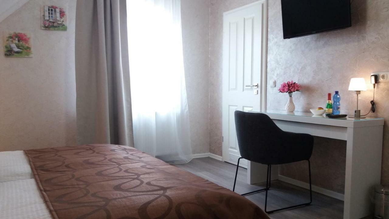 Müller Residenz Zur S-Bahn Karlsfeld Otel Dış mekan fotoğraf