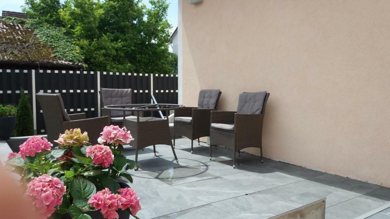Müller Residenz Zur S-Bahn Karlsfeld Otel Dış mekan fotoğraf